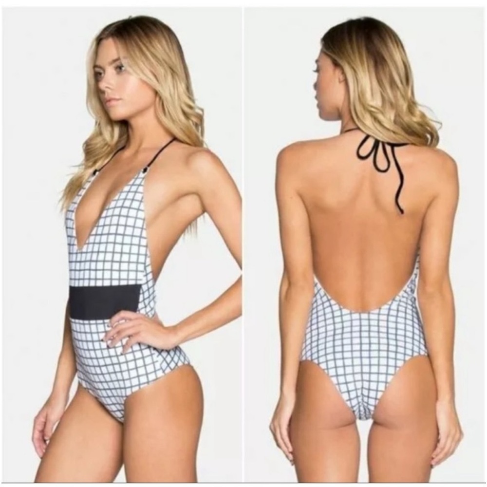 Tavik Resortwear Camel Grid Print Women’s Halter Neck One Piece Swimsuit Med NWT